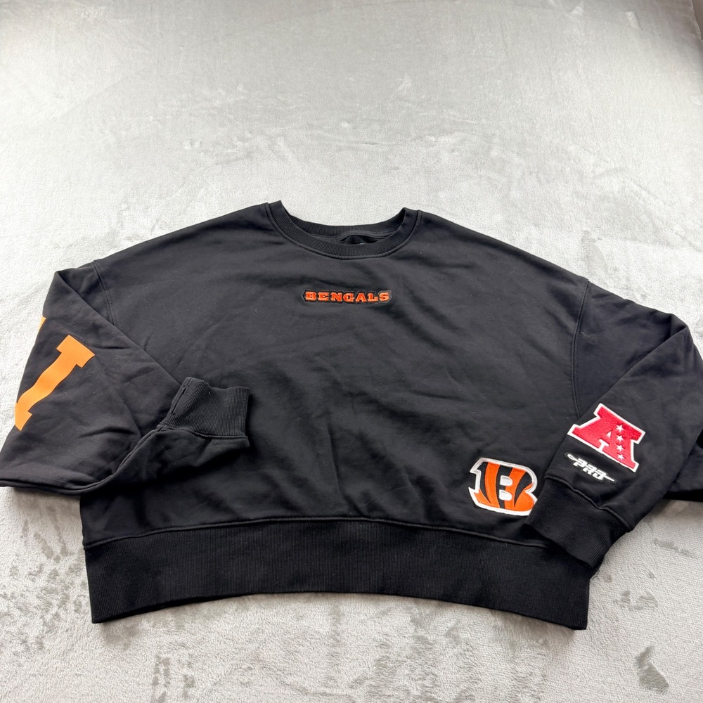 Pro Standard Women's Medium NFL Cincinnati Bengals Cropped Sweatshirt Black